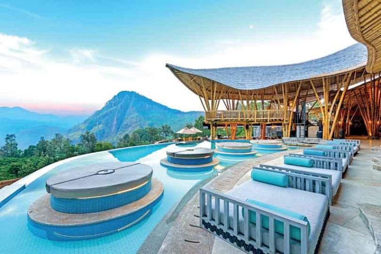 19 - Ravana Pool Club